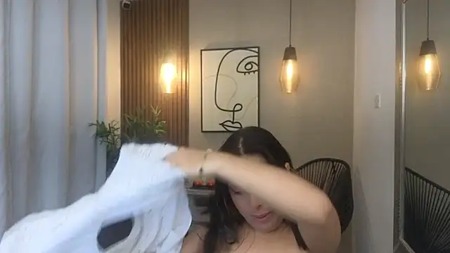 Snapshot of Sharlotte_Milk chatting on November 2025 10:36:01 AM Sharlotte Milk online show from November 2025 10:36:01 AM