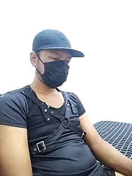 dark boy28 online show from November 2025 05:34:01 PM