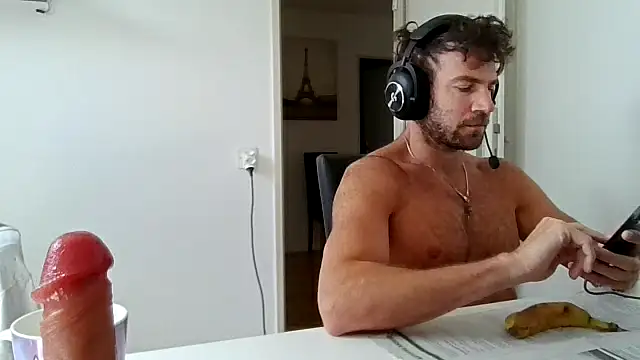 alpha-hunk online show from May 2026 08:22:02 AM
