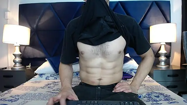 Sr Magnus  online show from February 2025 01:21:02 PM