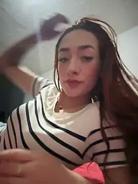 ariiel  online show from January 2025 04:59:01 AM