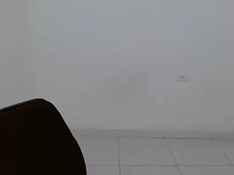 estefania224 online show from March 2026 06:25:01 PM