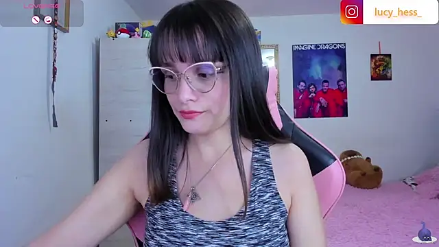 Snapshot of Lucyy-hess chatting on June 2026 10:52:01 PM Lucyy-hess online show from June 2026 10:52:01 PM