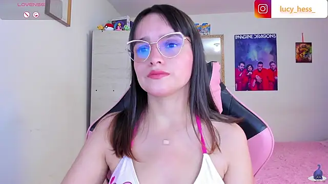 Snapshot of Lucyy-hess chatting on June 2026 05:00:01 PM Lucyy-hess online show from June 2026 05:00:01 PM