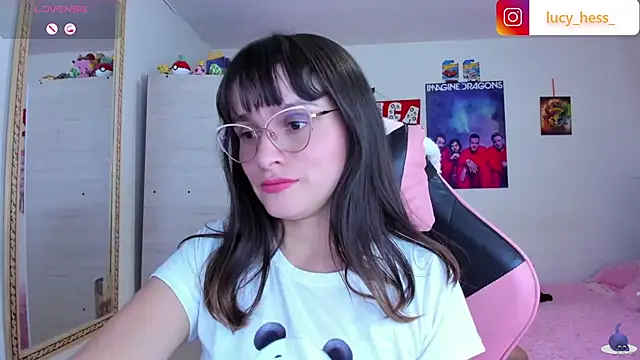 Snapshot of Lucyy-hess chatting on July 2026 09:53:01 PM Lucyy-hess online show from July 2026 09:53:01 PM