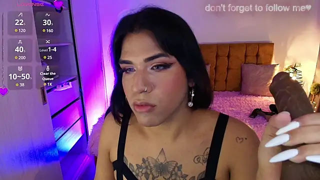 Snapshot of alexiaaross chatting on December 2024 03:32:02 PM alexiaaross online show from December 2024 03:32:02 PM