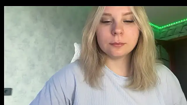 Thalia  Star online show from April 2026 09:04:01 AM