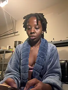 Snapshot of choclatepeaach chatting on February 2026 11:57:02 AM choclatepeaach online show from February 2026 11:57:02 AM