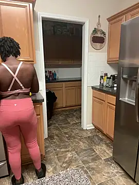 Snapshot of choclatepeaach chatting on February 2026 01:31:02 AM choclatepeaach online show from February 2026 01:31:02 AM