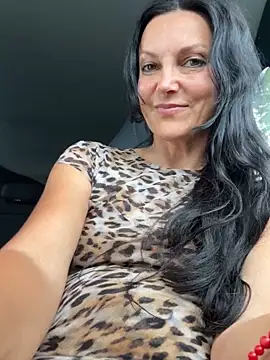 Snapshot of -OLYA- chatting on September 2025 12:40:01 PM -OLYA- online show from September 2025 12:40:01 PM