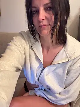 Snapshot of -OLYA- chatting on November 2025 03:06:01 AM -OLYA- online show from November 2025 03:06:01 AM