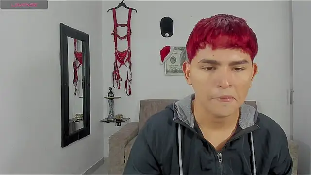 Snapshot of Lyam_ap chatting on December 2024 08:58:02 PM Lyam ap online show from December 2024 08:58:02 PM