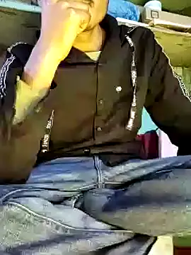 Snapshot of scmylife chatting on March 2025 04:07:02 PM scmylife online show from March 2025 04:07:02 PM