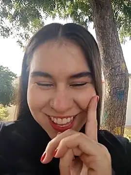 Caro kitty- online show from November 2025 12:38:02 PM