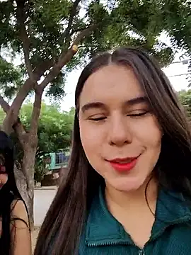 Caro kitty- online show from November 2025 01:11:01 PM