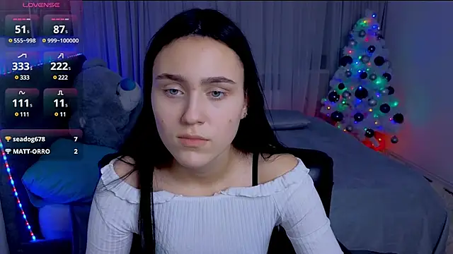 Snapshot of CooperAllana chatting on December 2024 10:39:01 AM CooperAllana online show from December 2024 10:39:01 AM