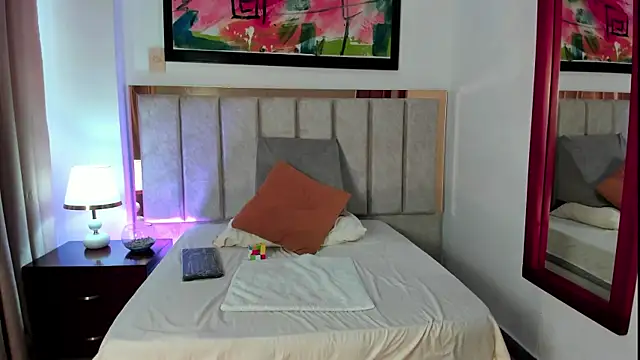 AntonellaHall  online show from January 2025 12:07:02 PM