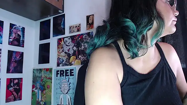 Snapshot of gigiqueen_18 chatting on June 2026 08:25:02 PM gigiqueen 18 online show from June 2026 08:25:02 PM