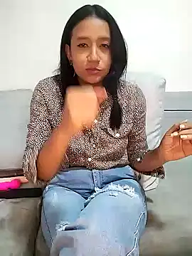 cami victoria online show from February 2025 10:30:01 PM