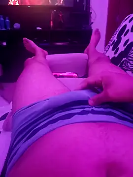 Guto 30 online show from December 2024 09:02:02 PM