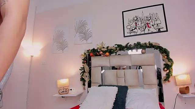 Snapshot of saraandstiven chatting on December 2024 05:16:02 AM saraandstiven online show from December 2024 05:16:02 AM