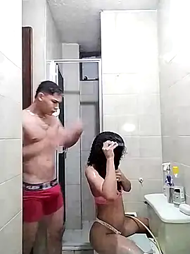 Snapshot of saraandstiven chatting on March 2025 09:37:01 PM saraandstiven online show from March 2025 09:37:01 PM