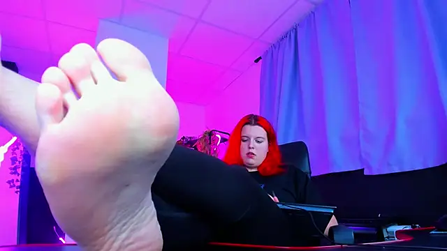 Snapshot of NielletaBlossom chatting on January 2025 08:11:02 PM NielletaBlossom online show from January 2025 08:11:02 PM