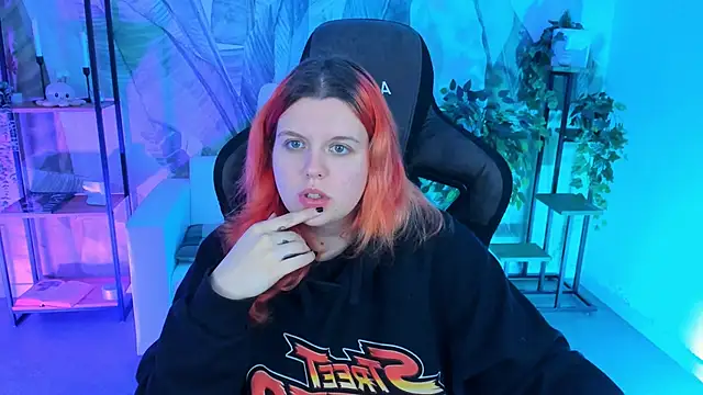 Snapshot of NielletaBlossom chatting on March 2025 05:08:01 AM NielletaBlossom online show from March 2025 05:08:01 AM