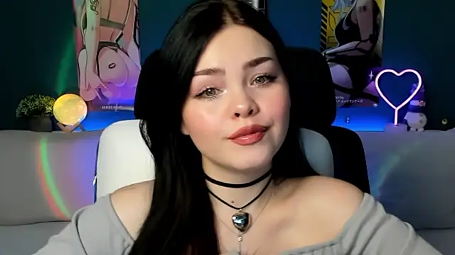 AkiraKatsu online show from December 2024 06:56:02 PM