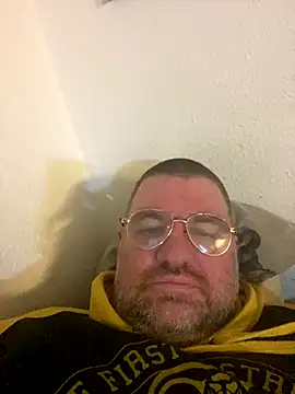 thetobmaster200 online show from December 2024 08:42:01 PM