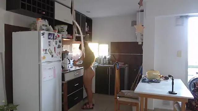 Snapshot of bunnylolaa4 chatting on February 2026 10:22:02 AM bunnylolaa4 online show from February 2026 10:22:02 AM