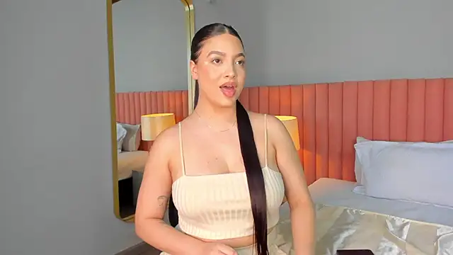 NathRossi online show from February 2025 02:20:02 AM