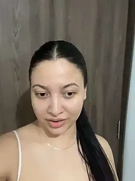 NathRossi online show from February 2025 12:41:02 AM