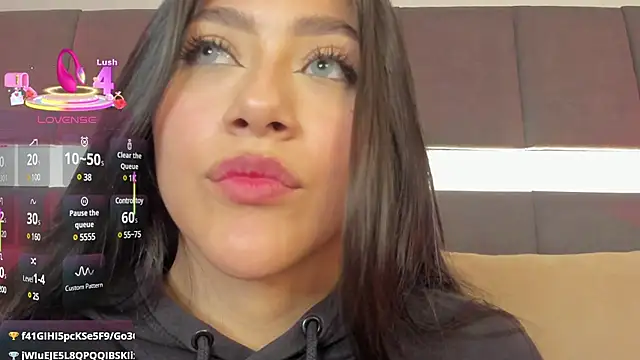 nicolle pierce online show from February 2025 06:31:01 PM