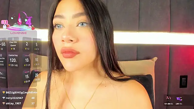 nicolle pierce online show from September 2025 01:56:01 PM