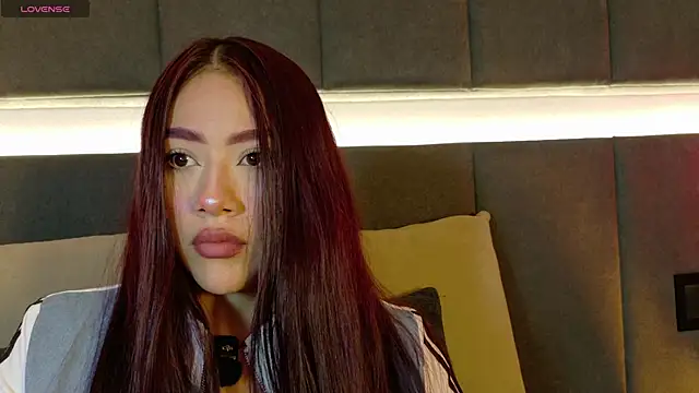 nicolle pierce online show from April 2026 10:42:01 AM