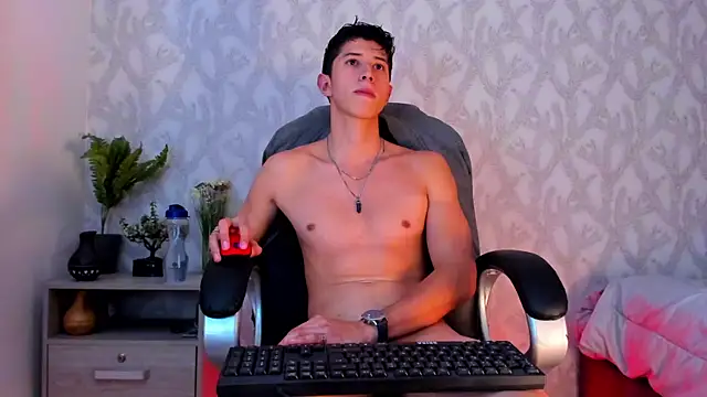 Snapshot of Dorianmistery2322_ chatting on January 2025 06:31:02 AM Dorianmistery2322 online show from January 2025 06:31:02 AM