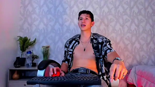 Snapshot of Dorianmistery2322_ chatting on January 2025 09:35:02 AM Dorianmistery2322 online show from January 2025 09:35:02 AM