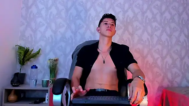 Snapshot of Dorianmistery2322_ chatting on January 2025 06:49:01 AM Dorianmistery2322 online show from January 2025 06:49:01 AM