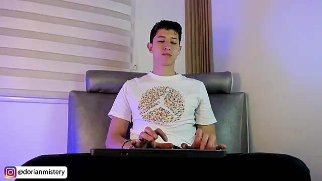 Dorianmistery2322  online show from February 2026 12:51:02 AM