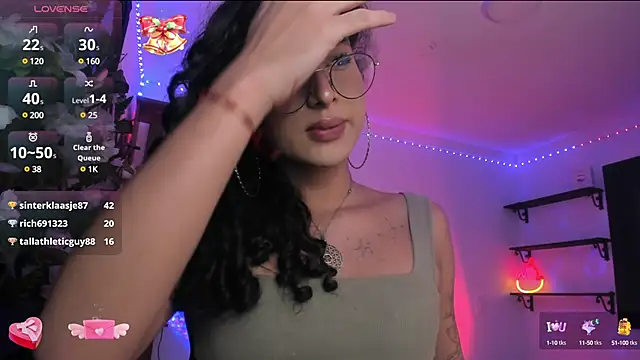 Snapshot of Heka_Prudence chatting on March 2025 06:43:01 AM Heka Prudence online show from March 2025 06:43:01 AM