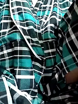 Royalgirl667 online show from December 2024 02:01:02 AM