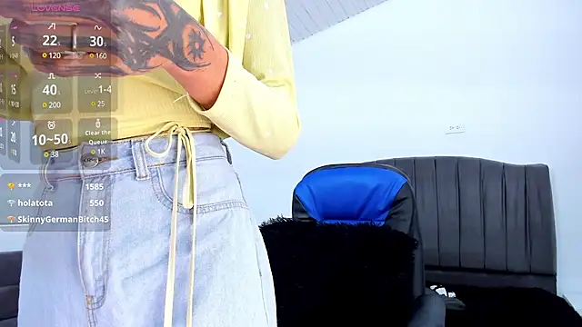 Snapshot of anne_parker chatting on February 2025 01:05:02 PM anne parker online show from February 2025 01:05:02 PM