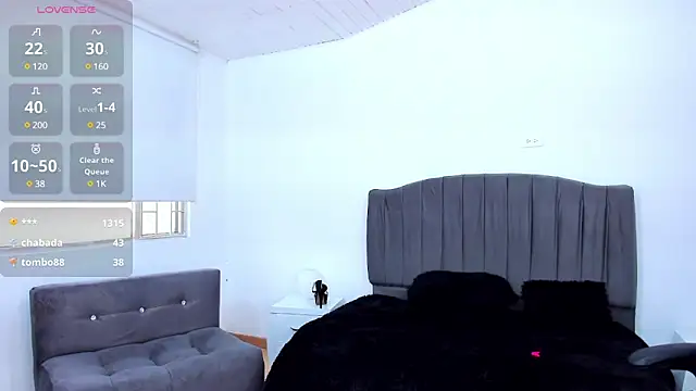 Snapshot of anne_parker chatting on February 2025 07:42:02 PM anne parker online show from February 2025 07:42:02 PM