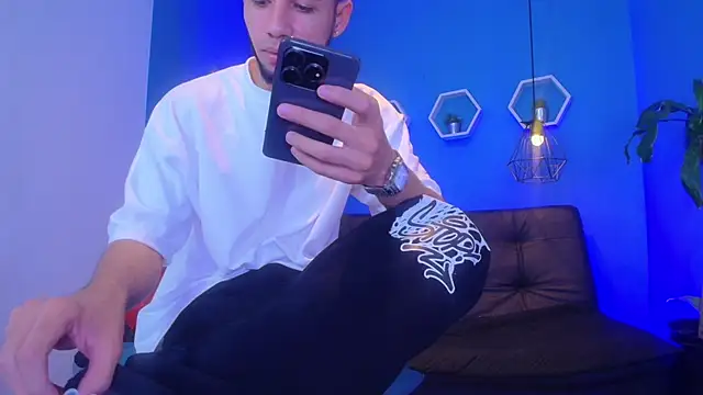 jhon ath online show from November 2025 03:19:02 AM