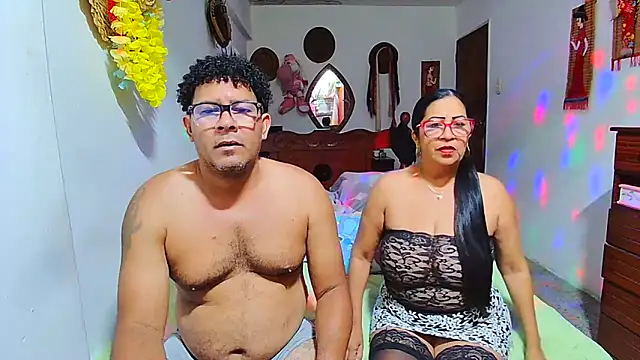 rosi pamela online show from April 2026 06:05:01 PM