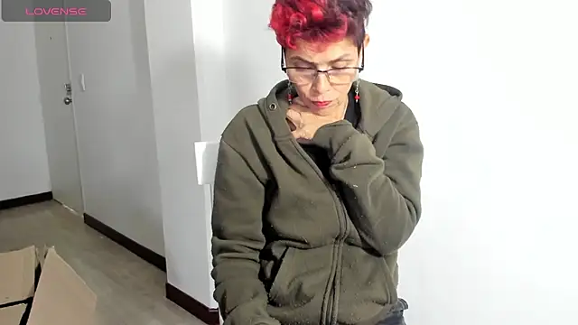 MireyaTorresGu online show from February 2025 10:07:02 PM