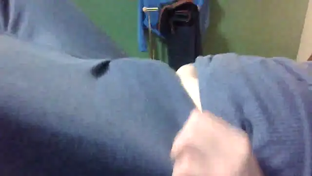 brtbrlss online show from November 2025 04:06:01 PM