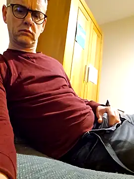 Hectorthyssen1 online show from February 2025 11:20:01 PM