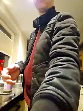 Hectorthyssen1 online show from February 2025 05:34:02 AM